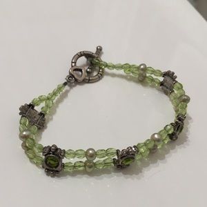 Green bracelet, vintage look
